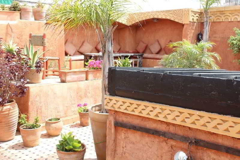 The Repose Hotel Salé Екстериор снимка