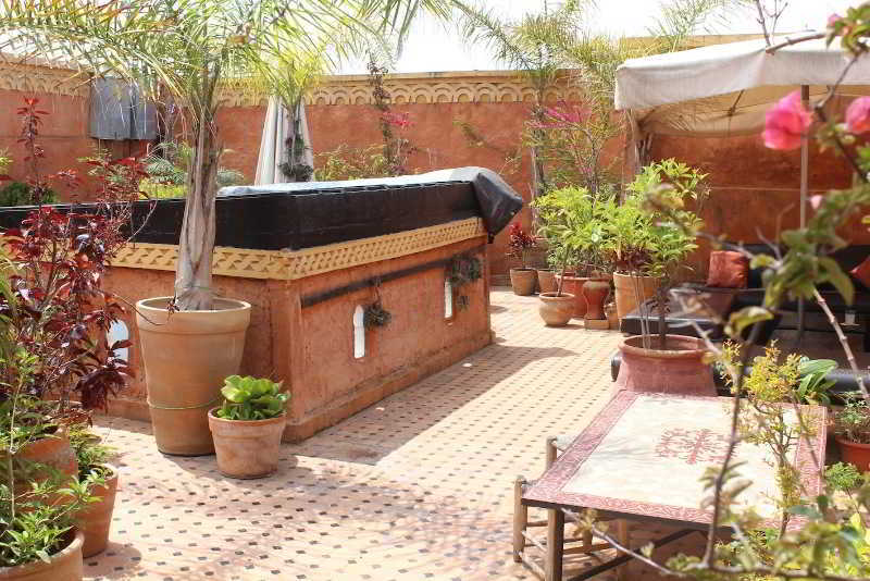 The Repose Hotel Salé Екстериор снимка