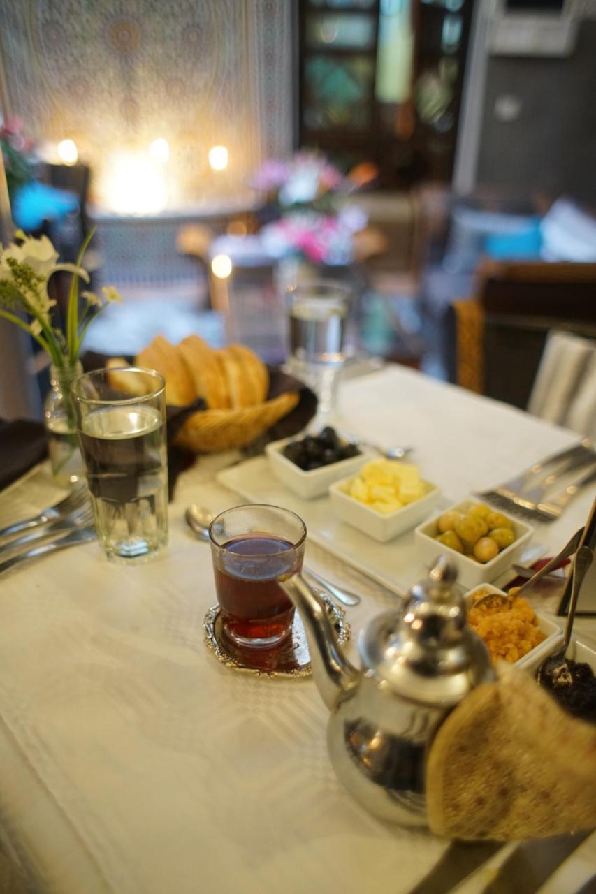The Repose Hotel Salé Екстериор снимка