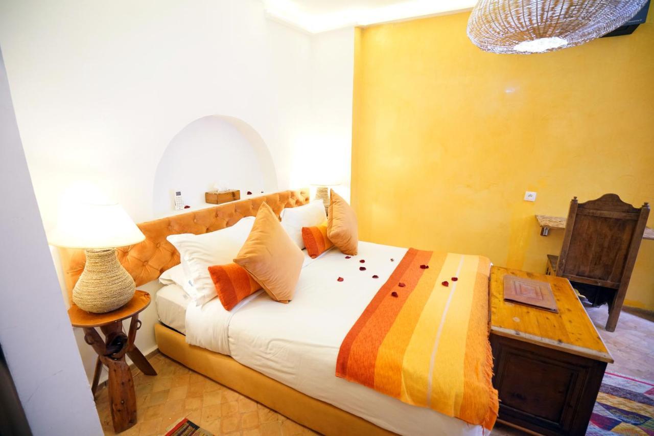 The Repose Hotel Salé Екстериор снимка