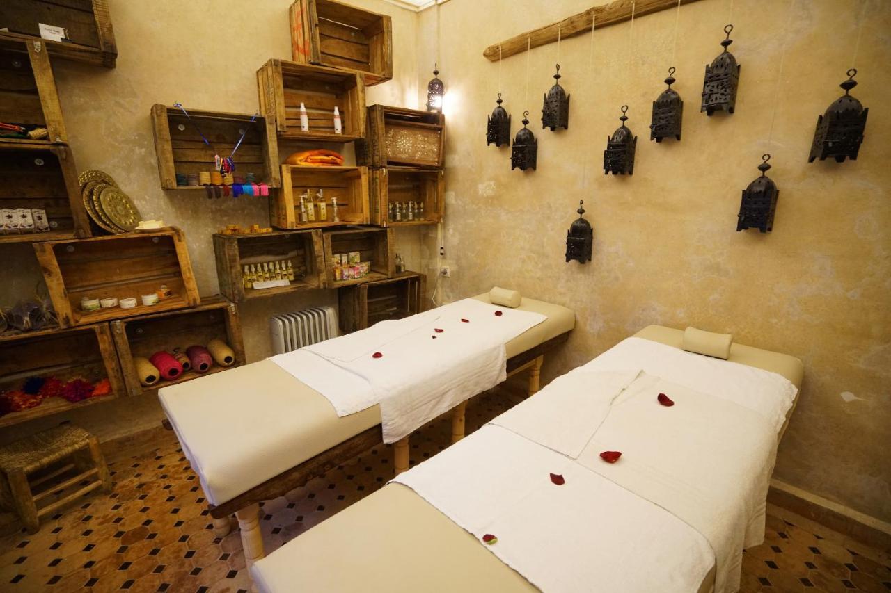 The Repose Hotel Salé Екстериор снимка