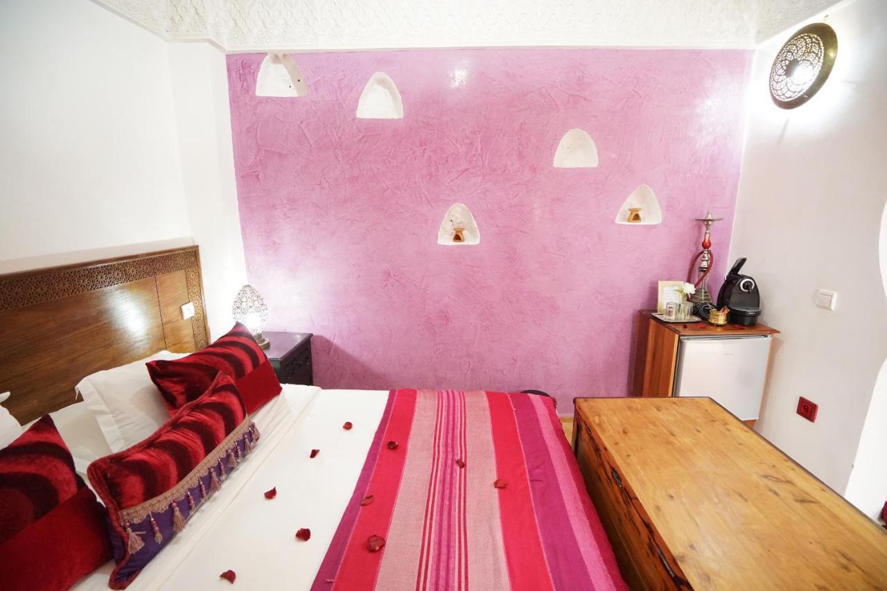 The Repose Hotel Salé Екстериор снимка